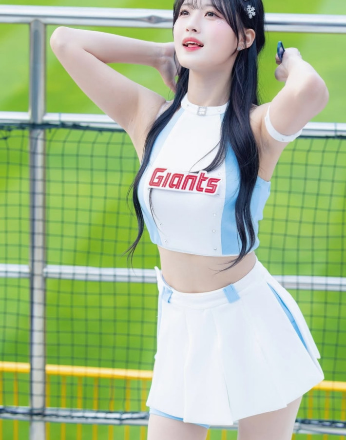 1749888370_40d5c62cc9b4943eae1e.jpg